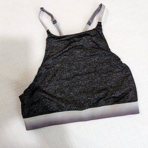 Victoria secret's racerback  high neck unlined sports bra in Small